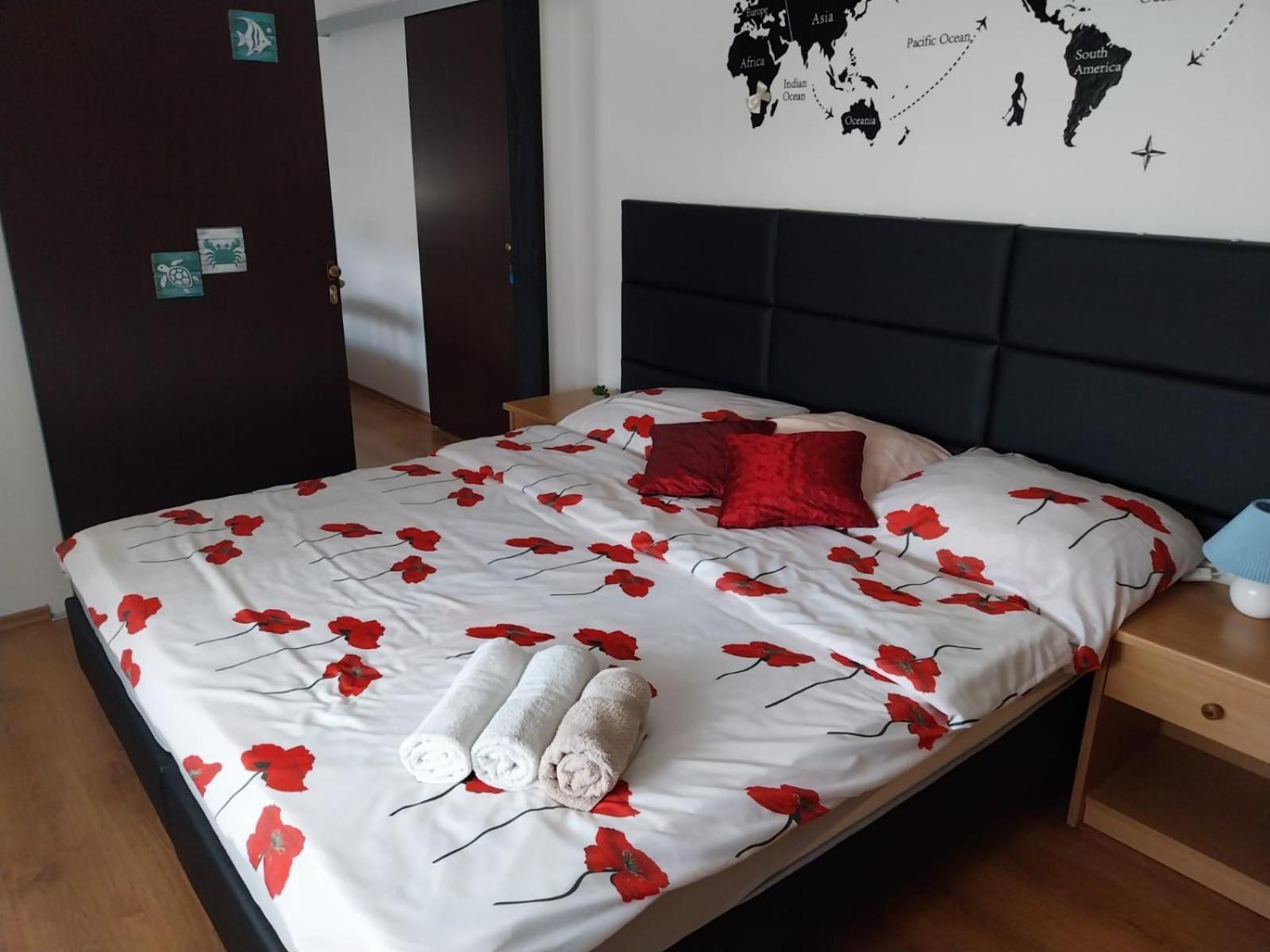 Guesthouse Juka Gospic Exterior photo
