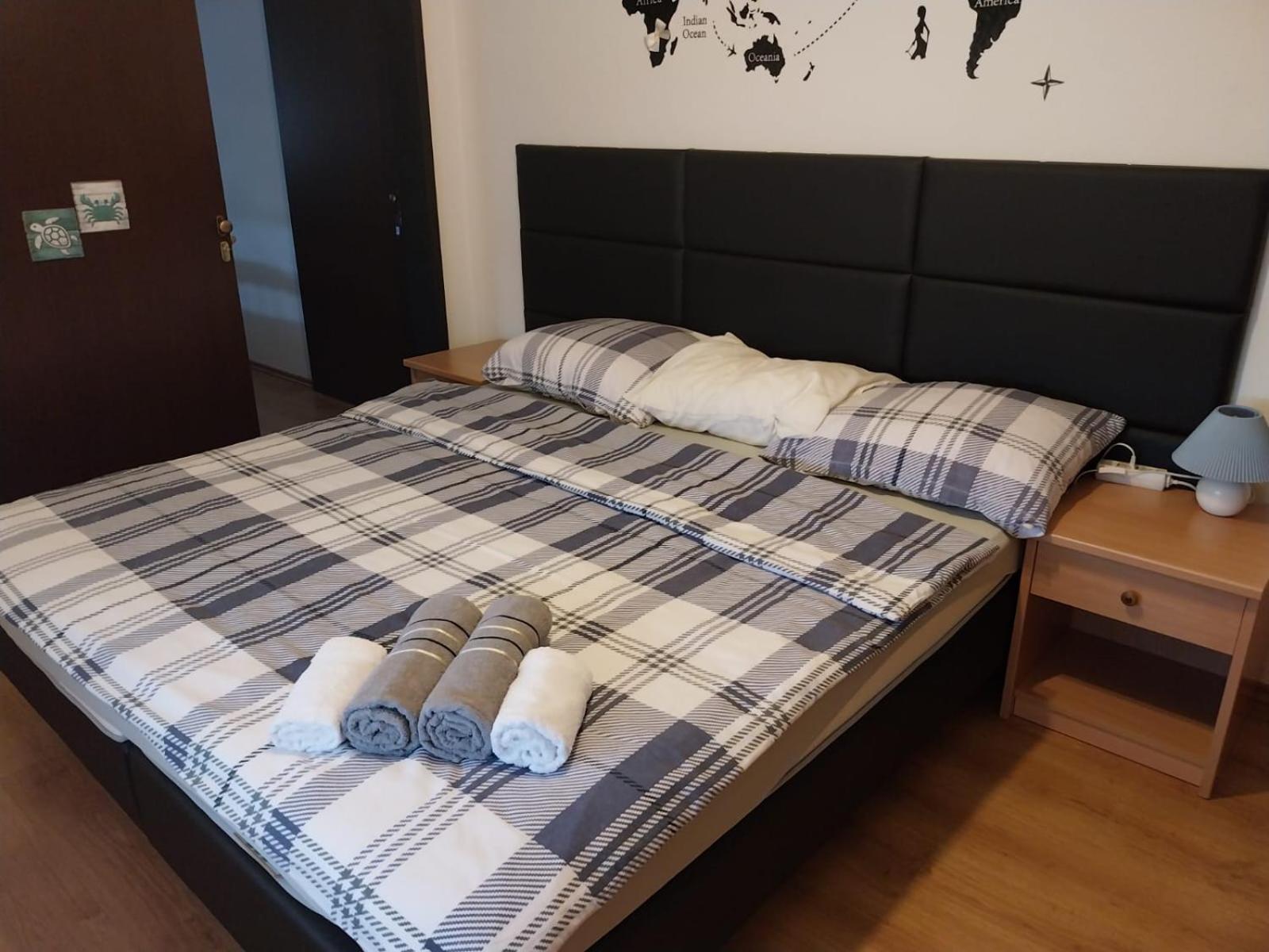 Guesthouse Juka Gospic Exterior photo
